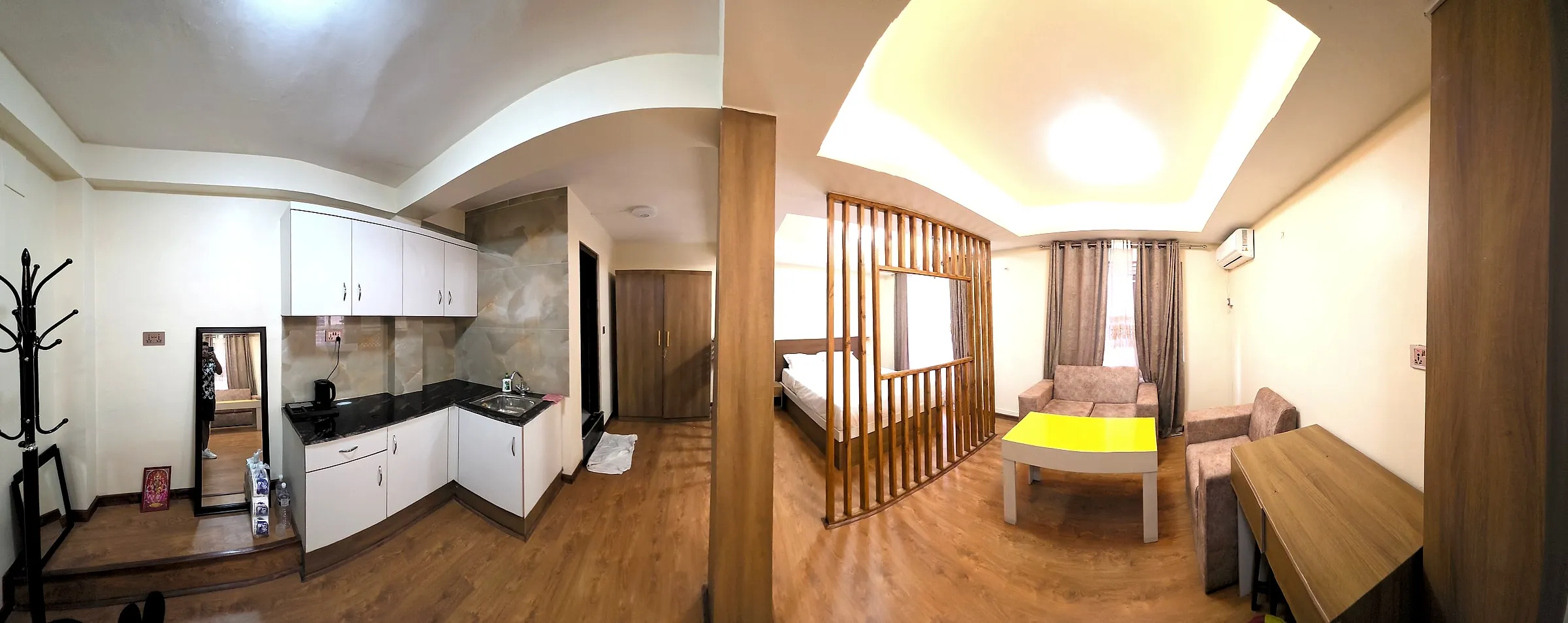 Studio apartment panorama